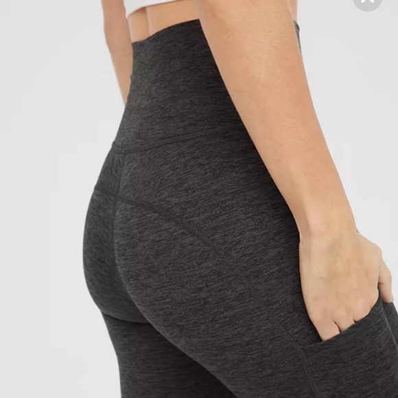 aerie Pants - NWT Aerie Offline The Hugger Legging XS